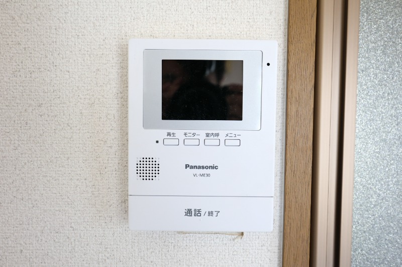 コーポサクラメントのセキュリティ|モニター付きインターホン