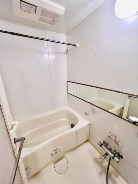 Brillia ist 白金高輪の浴室