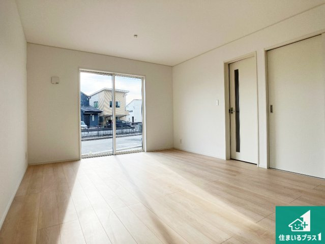 加古郡稲美町国安　第7期　新築一戸建ての前面道路含む現地写真|周辺は落ち着いた街並みの住宅地！子育てがしやすい住環境です！まだ未完成ですが、現地でしかわからない事もございます。是非一度ご覧ください。