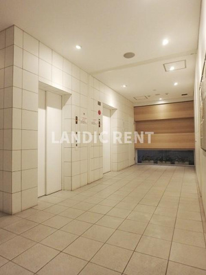 【エントランス】 | F・PARC GRANDMARK天神