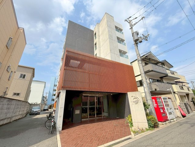 エビデンス三津屋の外観