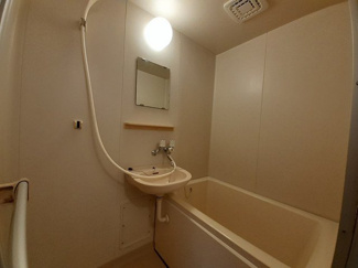 【浴室】 | エルサティⅠ