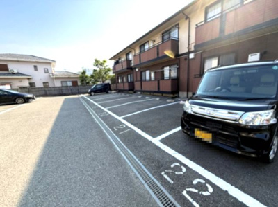 【駐車場】 | セジュールFX長尾