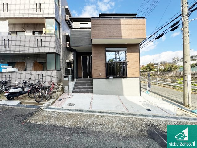 豊中市桜の町　第6期　新築一戸建ての外観|安心の10年保証！外観を美しく保ち、雨水で汚れを落とします！気になることがありましたら、お気軽にお問い合わせください！