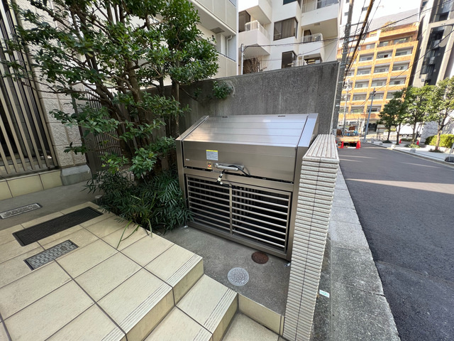 ヒルコート常盤松のその他共用部分|★敷地内ゴミストッカー★