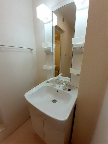 サニー離宮前の洗面所