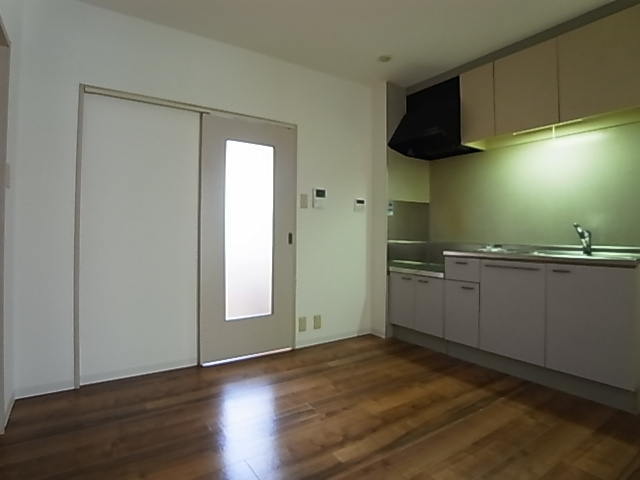 神戸市長田区前原町２丁目のアパート