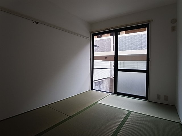 神戸市長田区前原町２丁目のアパート