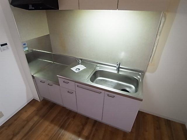 神戸市長田区前原町２丁目のアパートのキッチン|キッチン