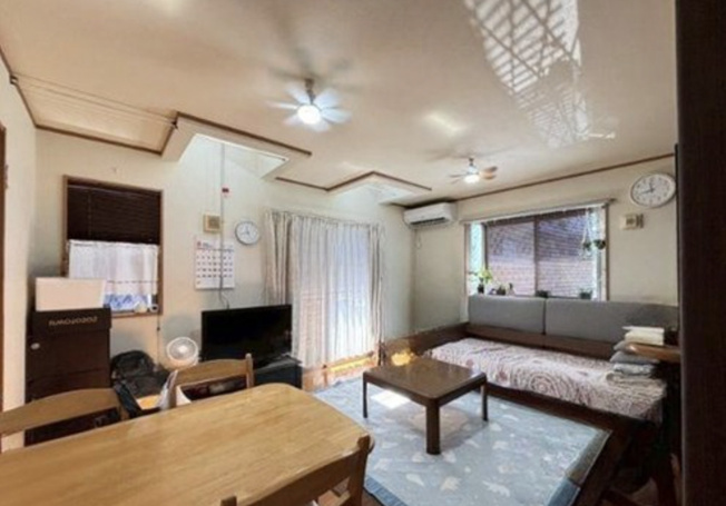 【居間・リビング】 | 北本市中央4丁目　中古戸建