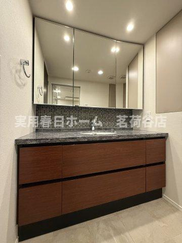 【独立洗面台】