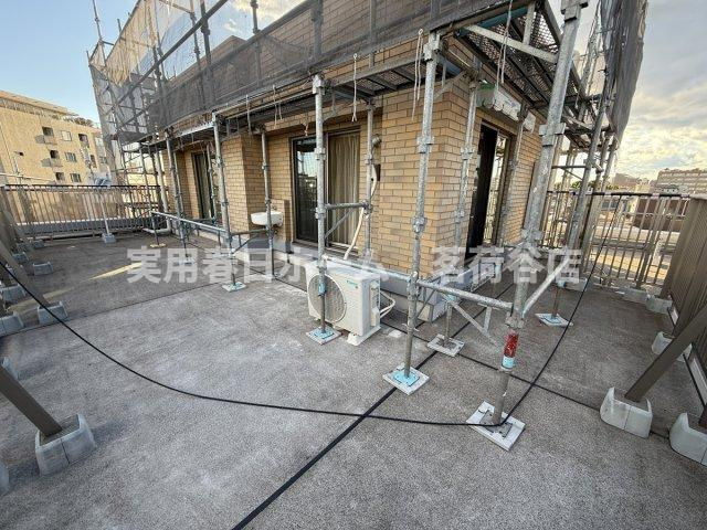 【バルコニー】