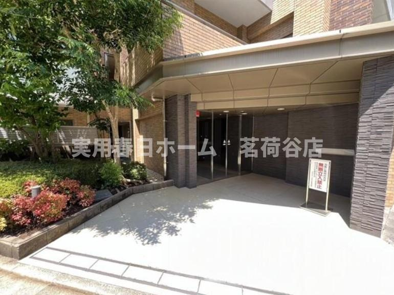 【エントランス】