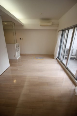 【居間・リビング】 | ベルフェリーク天満橋