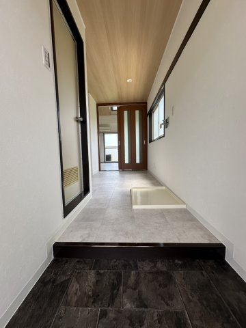 ハイネスシブヤの玄関