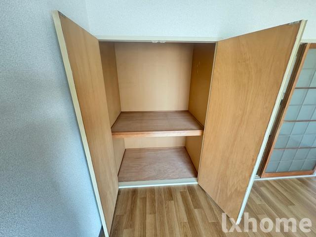 萩原マンションの収納|こまごまとしたものを収納できそうですね