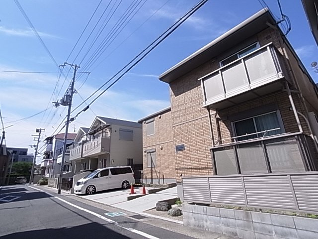 神戸市長田区片山町２丁目のアパートの外観
