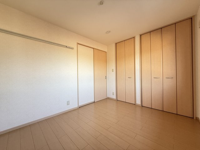 ラ・ピュールメゾン　Ｂ棟の玄関|シューズボックス付き♪