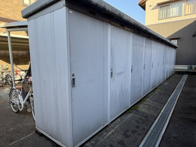 ラ・ピュールメゾン　Ｂ棟のその他共用部分|外部トランクは無料で使用OK◎