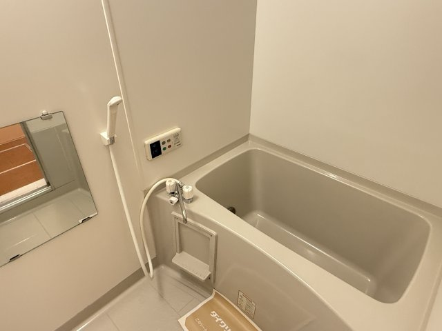 ラ・ピュールメゾン　Ｂ棟の浴室|追い炊き機能も設置済み！