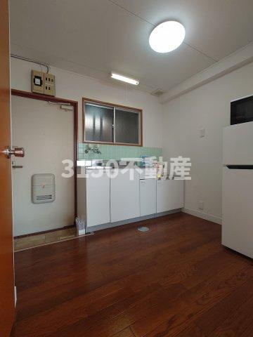 岡戸ビルのキッチン