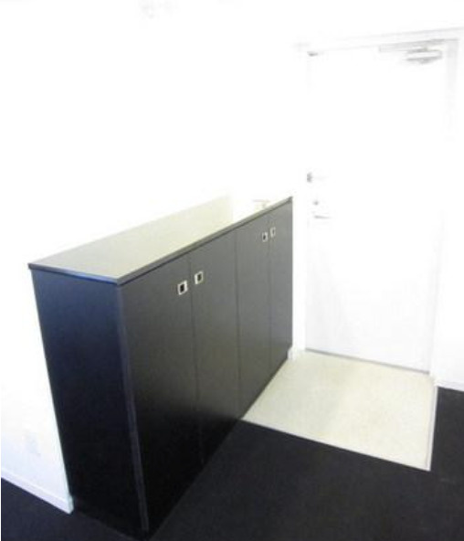 エストフルーヴの玄関