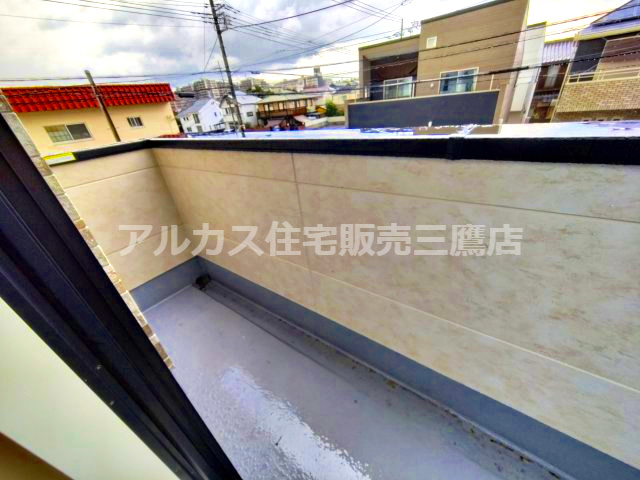 【内覧動画公開中！】小金井市中町２丁目 新築戸建 中央線 武蔵小金井駅のバルコニー