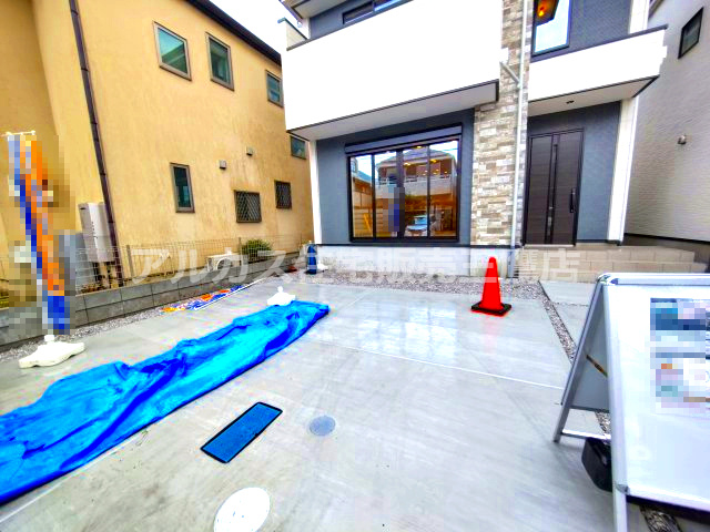 【内覧動画公開中！】小金井市中町２丁目 新築戸建 中央線 武蔵小金井駅の駐車場