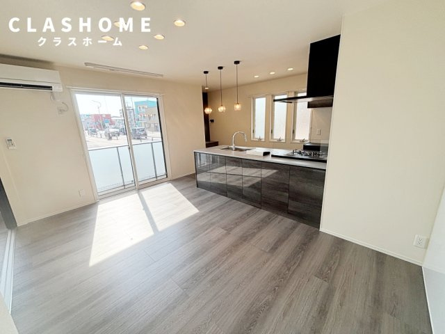 Croix Rousse(クロワルース)　　刈谷市の賃貸ならクラスホーム刈谷店の居間・リビング