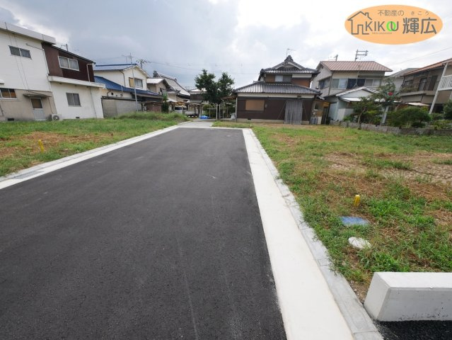 加古川市加古川町大野Ⅲ期（全4）土地3号地の前面道路含む現地写真