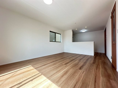 【居間・リビング】 | ファミリエ如是C棟