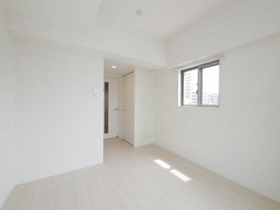 【居間・リビング】 | エスリード中之島ザ・コア | ゆったり過ごせる居間です