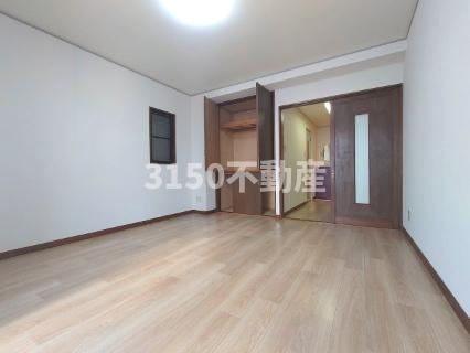 青木ビルの居間・リビング