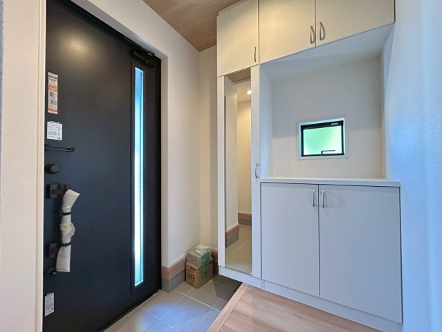 グラファーレ　一宮市大和町氏永　全3区画分譲の玄関|破られにくい2ロックでピッキング対策に有効。シリンダー自体が不正開錠しにくい構造になっています。