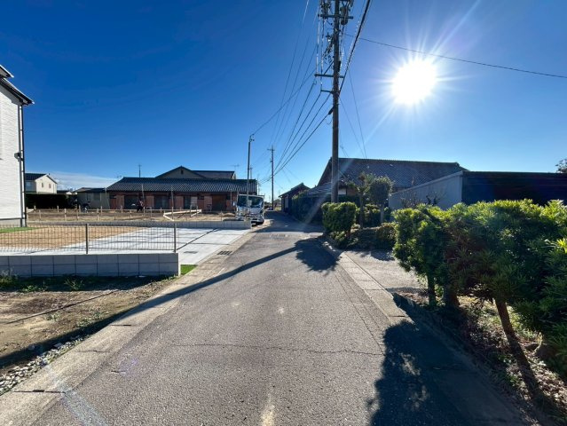 グラファーレ　一宮市大和町氏永　全3区画分譲の前面道路含む現地写真|■前面道路　■ヤマダ不動産　株式会社リライフ　
■夢のマイホーム購入をフルサポートします！