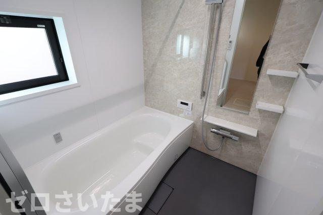 《仲介手数料無料》緑区原山３丁目217-2(全1戸)新築一戸建てTIARAの浴室