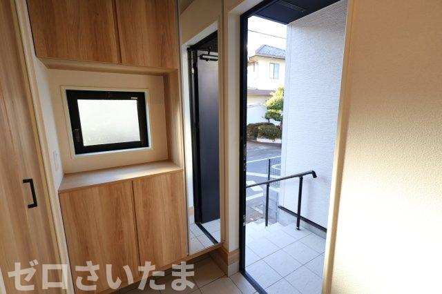 《仲介手数料無料》緑区原山３丁目217-2(全1戸)新築一戸建てTIARAの玄関