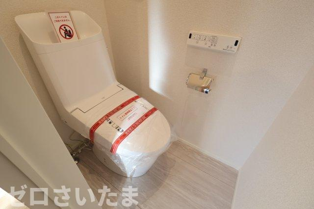 《仲介手数料無料》緑区原山３丁目217-2(全1戸)新築一戸建てTIARAのトイレ