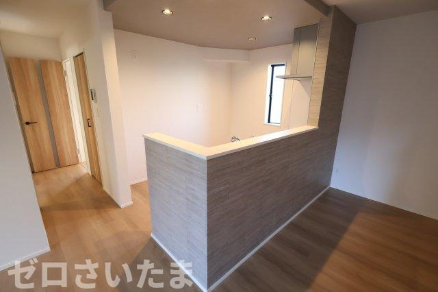 《仲介手数料無料》緑区原山３丁目217-2(全1戸)新築一戸建てTIARAのキッチン