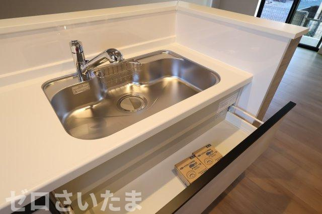 《仲介手数料無料》緑区原山３丁目217-2(全1戸)新築一戸建てTIARAのキッチン