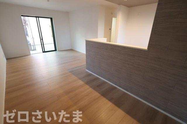 《仲介手数料無料》緑区原山３丁目217-2(全1戸)新築一戸建てTIARAのキッチン