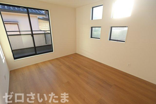 《仲介手数料無料》緑区原山３丁目217-2(全1戸)新築一戸建てTIARAの洋室