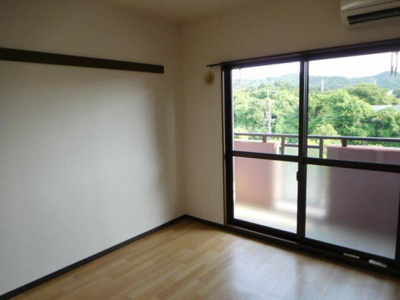 【居間・リビング】 | 高御所ロイヤルマンション