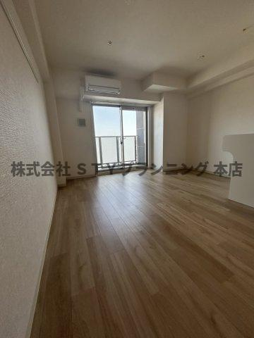 仲介手数料０円！プレサンス鶴舞公園セラヴィの居間・リビング