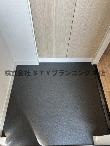 仲介手数料０円！プレサンス鶴舞公園セラヴィの玄関