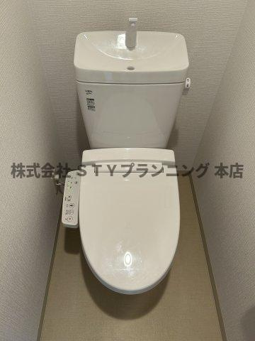 仲介手数料０円！プレサンス鶴舞公園セラヴィのトイレ