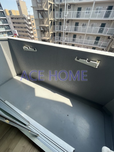 【バルコニー】 | イースト・ビレッジ