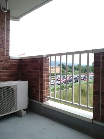 メゾン　ルミエールＢのバルコニー