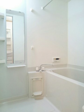 メゾン　ルミエールＢの浴室