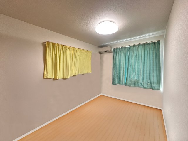 清瀬市旭が丘中古戸建の洋室|※画像は家具消去のCG加工が行われております。